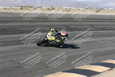 media/Jan-16-2026-CVMA Friday Practice (Fri) [[6f2bf47531]]/5-Racer 4-Trackday1/Session 2 (Bowl)/